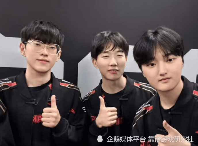 IG险胜JDG,Zeus打出惊人五杀顶尖较量入围赛,强势挺进下一轮 IG险胜JDG,Zeus打出惊人五杀顶尖较量入围赛,强势挺进下一轮